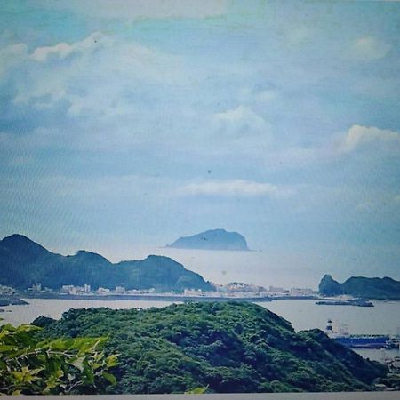路邊望海 Jiufen Bagian luar foto