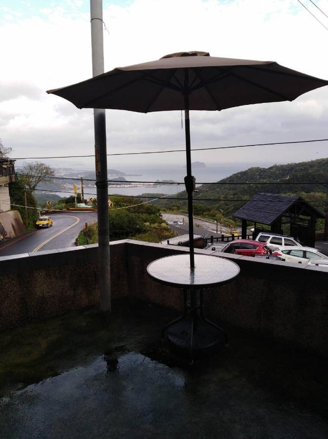 路邊望海 Jiufen Bagian luar foto